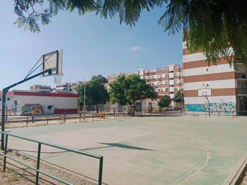 Fotografía exterior de Pistas de baloncesto en la Oliva Sevilla