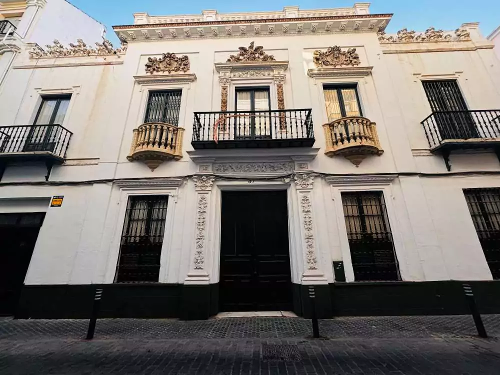 Edificio Calle San Vicente