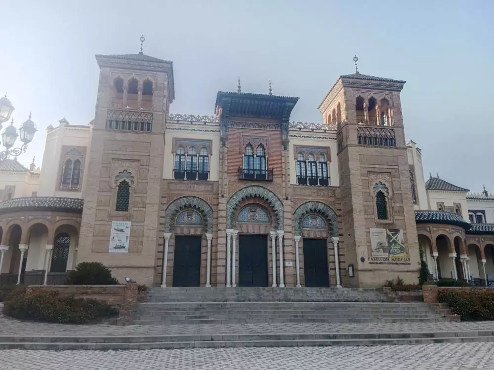 Museo de Artes y Costumbres (Pabellón Mudejar)