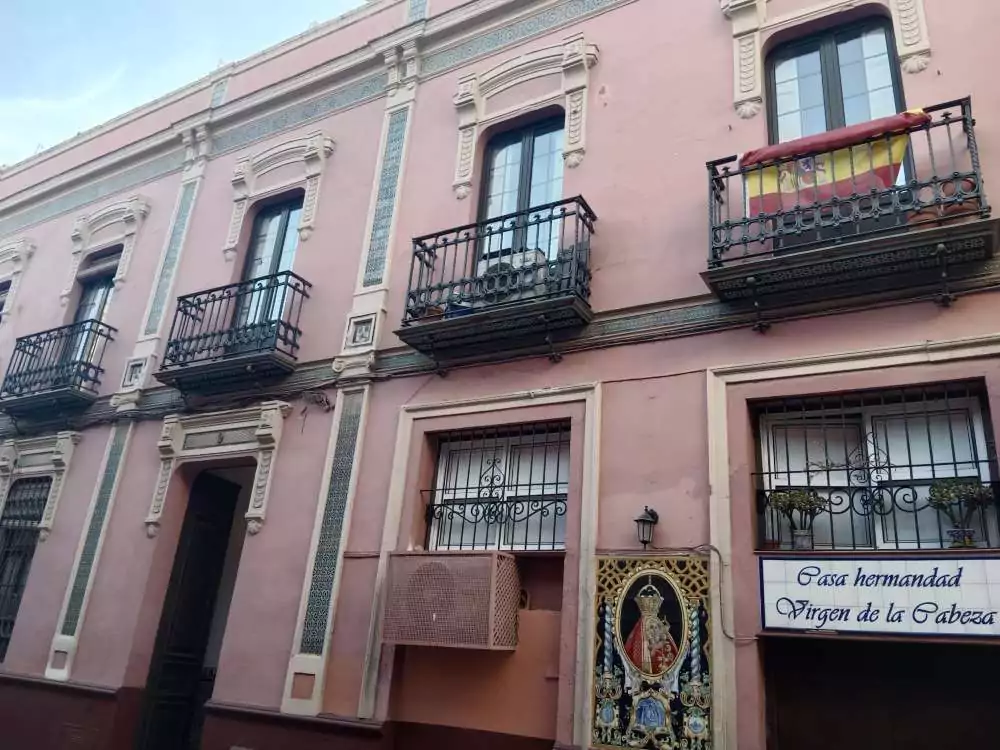 Edificio en la calle San Luis